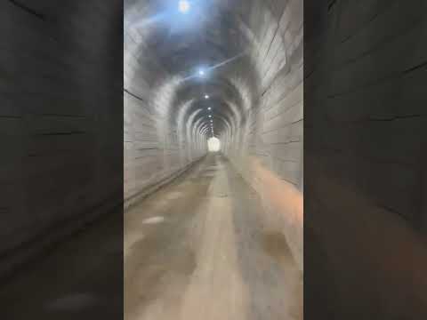 Túnel antiga estrada de trem em Apiúna SC...