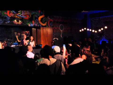 Tu Cintura Sin Censura - Rebeca Lane 18.10.13