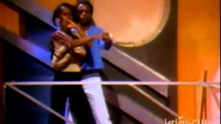 The Soul Train Dancers 1979 (Gary&#39;s Gang - Keep On Dancin&#39;)