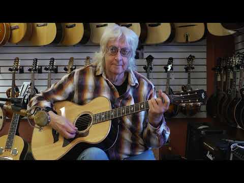 2019 Taylor 812e demo, 12-Fret with V class bracing, no 1103209024