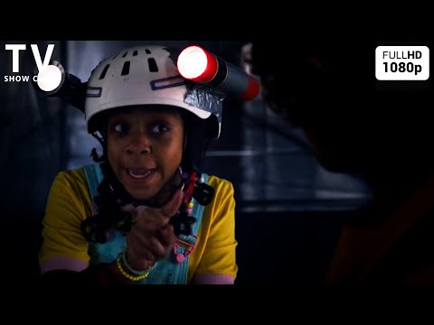 Erica is a NERD -   Stranger Things 3 (1080P)