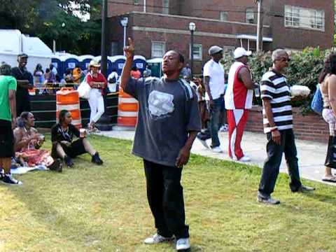 Sexy Leroy at AuburnFest 2011.AVI