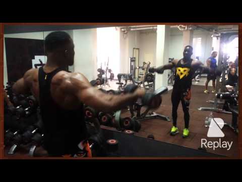 Nelton Pontes em trabalho de fortalecimento e resistência  em super série