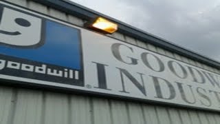 Let&#39;s go Thrifting to  the Worst Goodwill in America