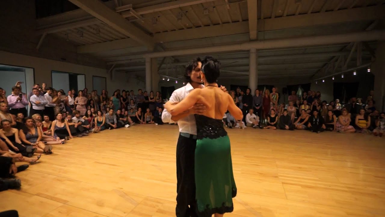 NM-14 SHOW FLACON II Gaston Torelli y Moira Castellano 3/4