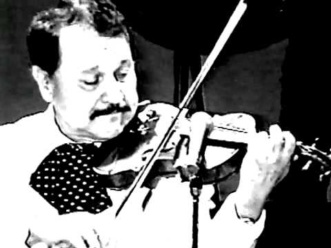 MARIO SANTIAGO EX, VIOLIN MARIACHI VARGAS