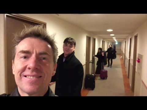 HITMEN BAND- SASEBO & TOKYO.  ブラッド  ホームズ　東京　外国人　スタジオシンガー