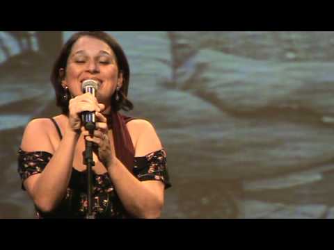 Lucila Novaes em homenagem a Dorival Caymmi