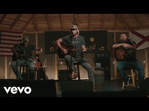 Riley Green - They Don’t Make Them Like That No More (Golden Saw Series Performance)