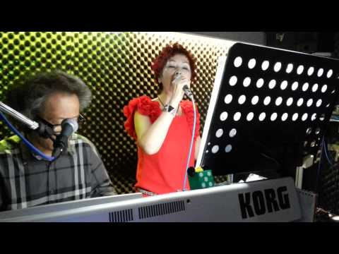 高原藍...演唱者kitty伴奏J~Au