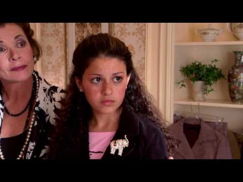 Lucille and Lindsay fight over Maeby