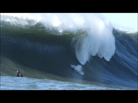EP 3: WORST WIPEOUTS - MAVERICKS - Pinned on the Bottom
