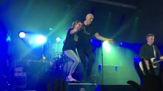 Midnight Oil - Wedding Cake Island (Live Selinas 13 April 2017)