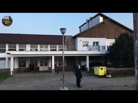 Cadre de toamnă din trenul TFC pe linia Ploiești Sud - Măneciu