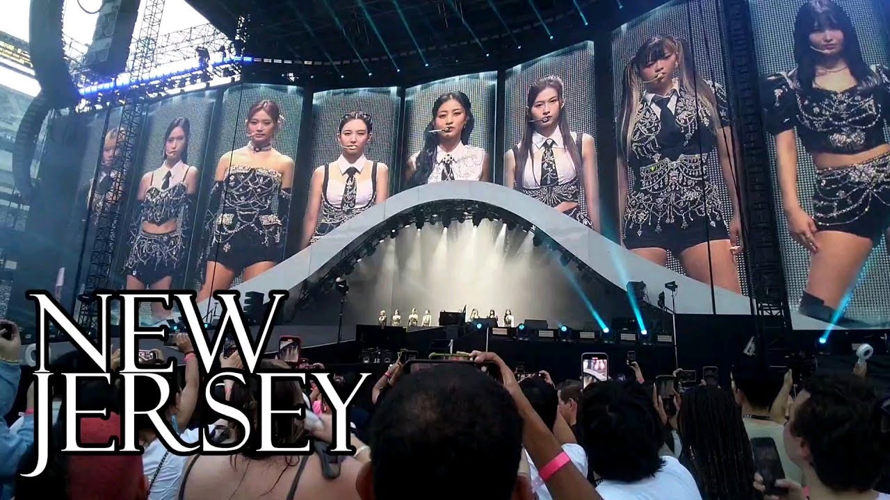 TWICE 5th World Tour 'Ready To Be' | New Jersey - MetLife Stadium | Full POV