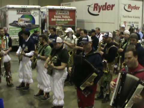 2010 Show of Shows Fralinger String Band Warm Up West Virginia