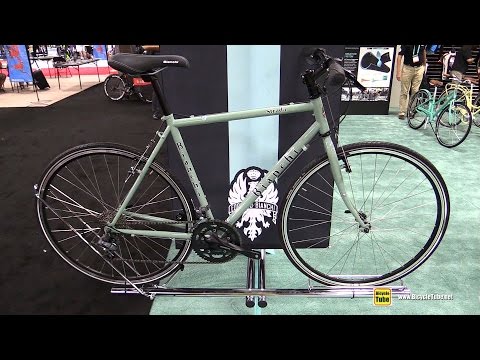 2017 Bianchi Strada Bike - Walkaround - 2016 Interbike Las Vegas