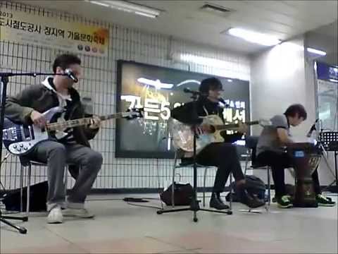 패닉스위치-변기가 된 남자 @장지역 가을 문화축제 [PANICSWITCH-Man a la commode] 20131027