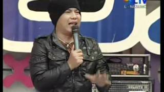 Download lagu Wali - Nenekku Pahlawanku, Live Performed di INBOX (24/11) Courtesy SCTV mp3