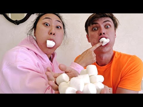 CHUBBY BUNNY CHALLENGE WITH MY CRUSH!! Video
