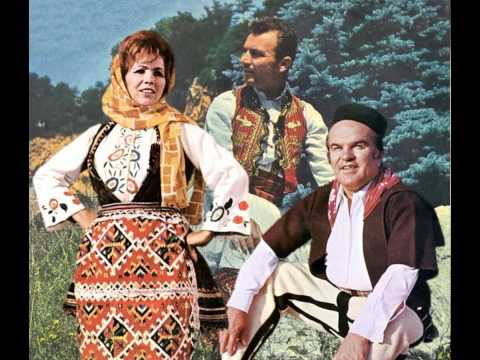 Vaska Ilieva, Aleksandar Sarievski i Nikola Badev - Ajde, ajde mome Stojne