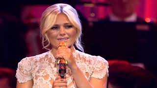 Helene Fischer - Ave Maria (Live aus der Hofburg Wien 2015)