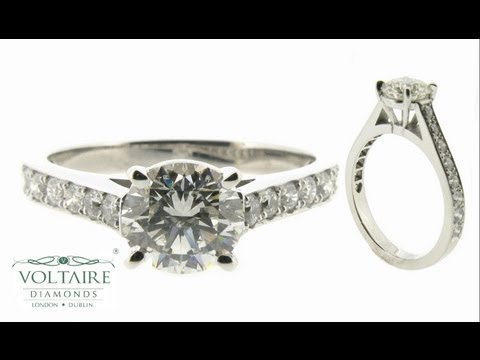Round Briliant Four Claw Setting with Pave Set Shoulders - ER 1279