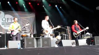 The Car Is On Fire - Ombarrops OFF 2011