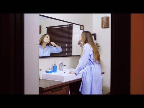Миниатюра изображения товара Звуковая зубная щетка Philips Sonicare Plaque Control HX6231/01