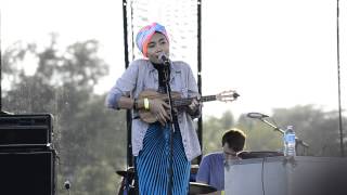 Yuna- Bad Idea Live at Streets 2013 Chicago