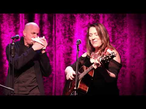 Beth Nielsen Chapman "Sand And Water" live at Birdland Theater in NYC