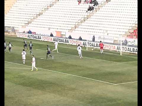 El Alba empata ante el colista, el Betis B