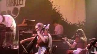 Gnarls Barkley- "Crazy" Live 8.9.06 Toronto, Ontario