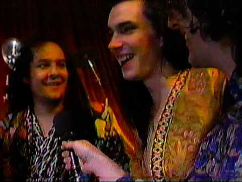 Émission Fax - Bootsauce lors de l'enregistrement du clip de la chanson Love Monkey #9 (1992)