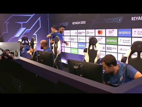 Sumail hugging Miracle but does he have a bald spot?