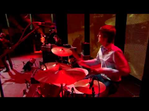 Miles Kane - Counting Down The Days (iTunes Festival)