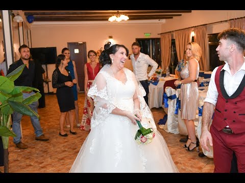 21 Traditii  -  Mireasa arunca buchetul  -  Nunta LIVE