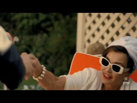 Feud: Bette and Joan - Joan pitching the Baby Jane to Robert Aldrich