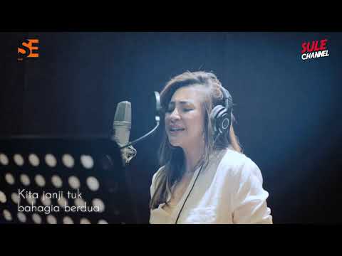 Sule - Perjalanan Cinta ft. Nabilla Gomes (Official Lyric Video)