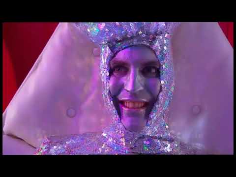 howard visits vince's brain (the mighty boosh)