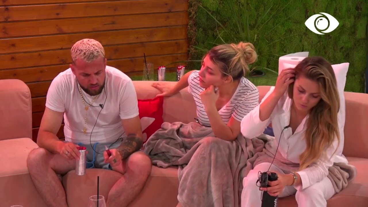 E quan hakmarrje/ Banorët diskutojnë nominimin Kiara-Olta