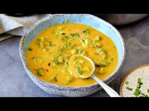Vegan Broccoli Cheese Soup | Easy Recipe