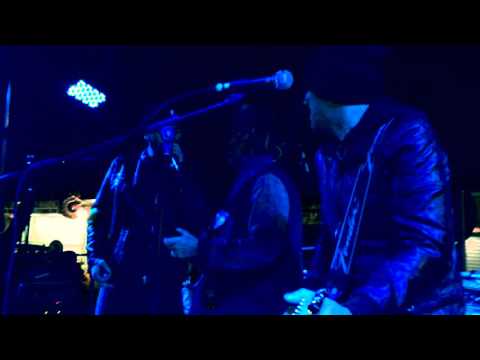 CSIC ft.Golinelli - IERI HO SGOZZATO MIO FIGLIO live in Crotone - 28.12.2015 - VASCO ROSSI TRIBUTE
