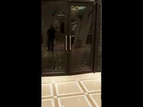 Quebra de porta do shopping Saipan Typhoon DFS