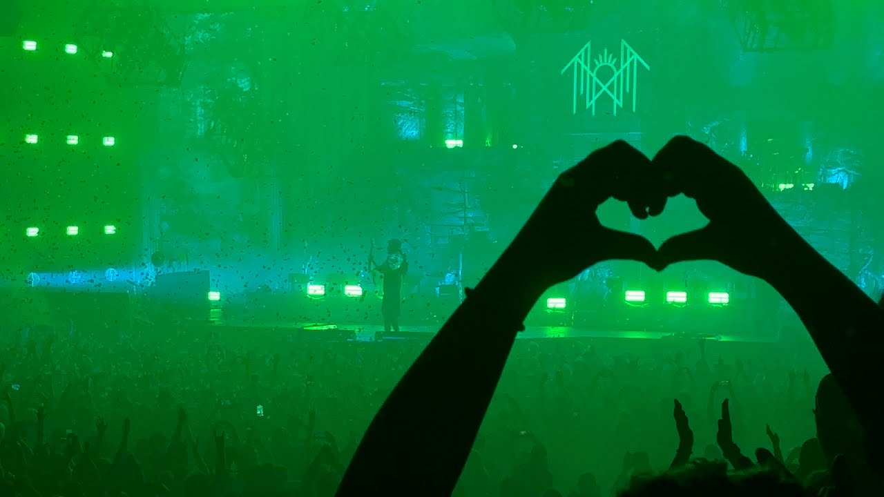 INFINITE BATHS (LIVE DEBUT) Sleep Token 2025 Duluth/Atlanta GA - YouTube