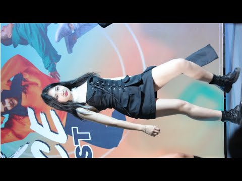 230422 fancam [Yammy] Crazy Planet cover IVE @ Huamark Town Center 2023