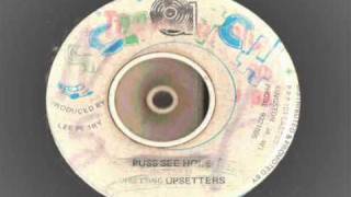 Lee Perry (the upsetting upsetters ) puss see hole - scratch records reggae
