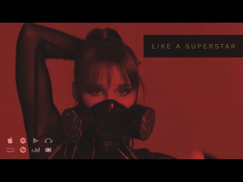 VV303 - Like A Superstar (Official Music Video)