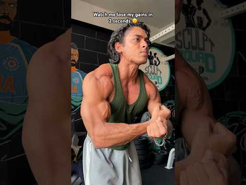 I lost my gains in 2 seconds #bodybuilding #fitness #shorts