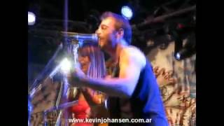 Kevin Johansen &amp; Fabi Cantilo - Pupilas Lejanas (Konex)